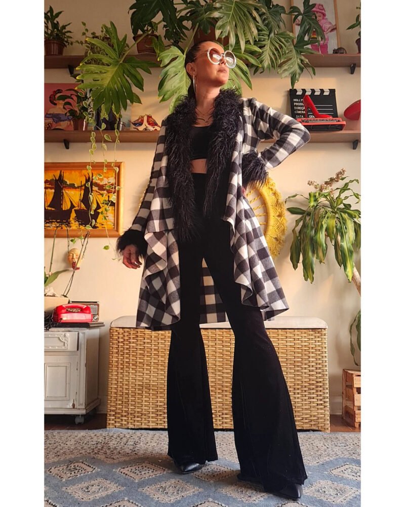 CASACO PENNY LANE XADREZ PRETO E BRANCO - Imagem 7