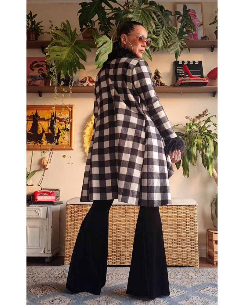 CASACO PENNY LANE XADREZ PRETO E BRANCO - Imagem 4