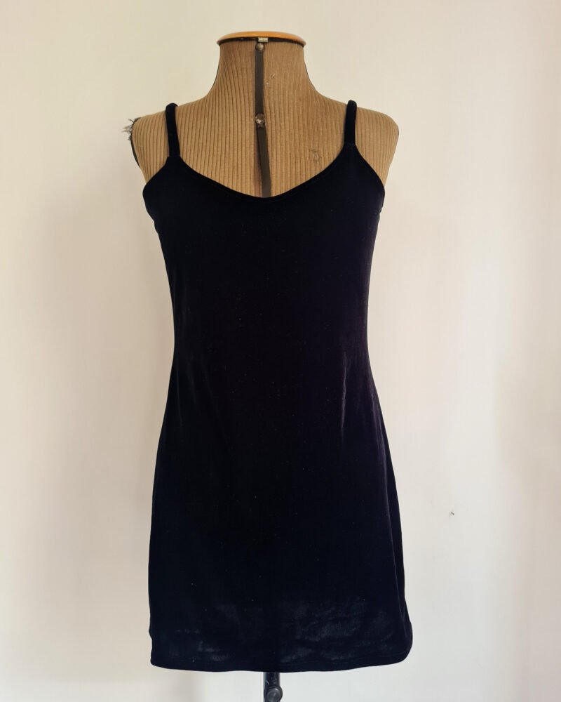 VESTIDO NATASHA VELUDO PRETO