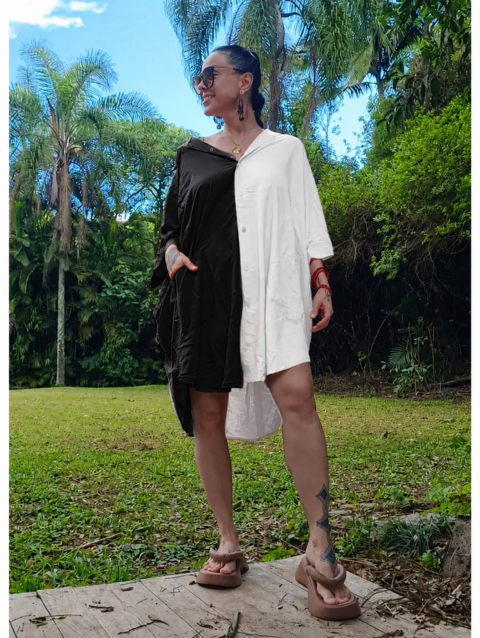CAMISÃO CRIS MÉDIO BICOLOR PRETO E BRANCO