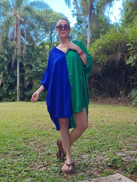 CAMISÃO CRIS MÉDIO BICOLOR AZUL E VERDE