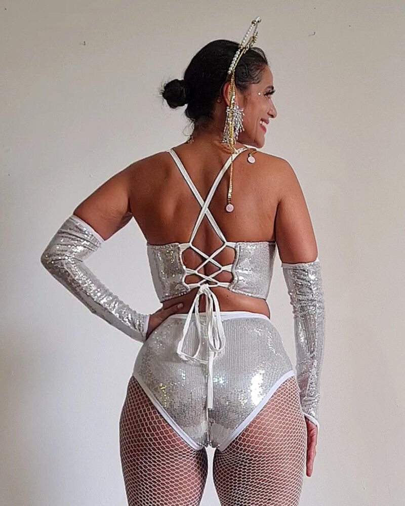 HOT PANT PAETÊ PRATA - Imagem 3