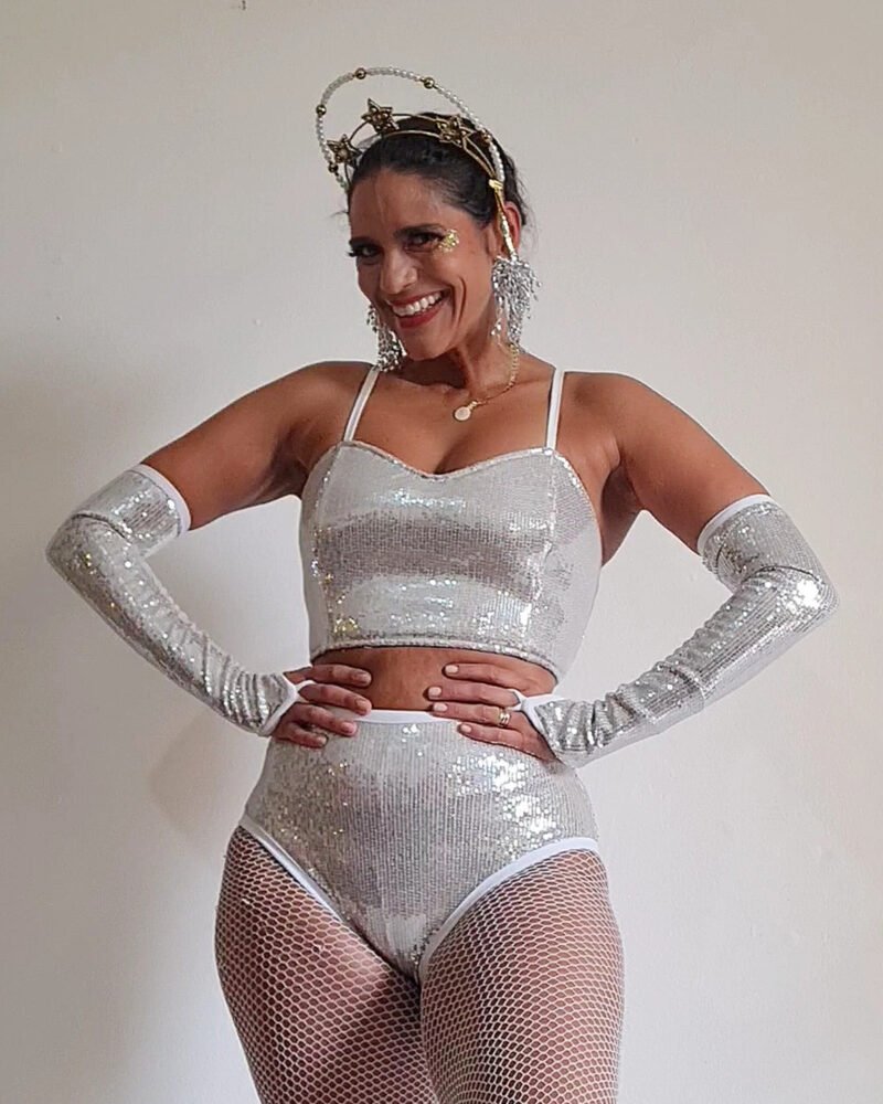 HOT PANT PAETÊ PRATA - Imagem 2