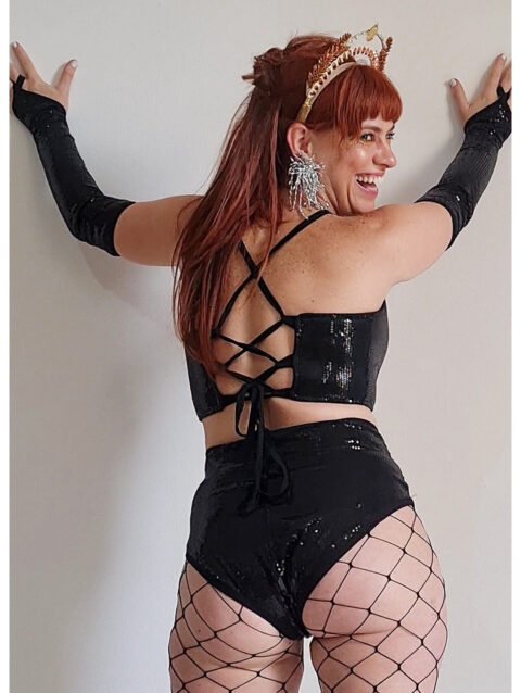 HOT PANT PAETÊ PRETO