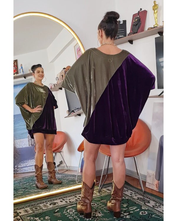 BLUSÃO FÊNIX RECORTES VELUDO ROXO BERINJELA E VERDE - Imagem 2