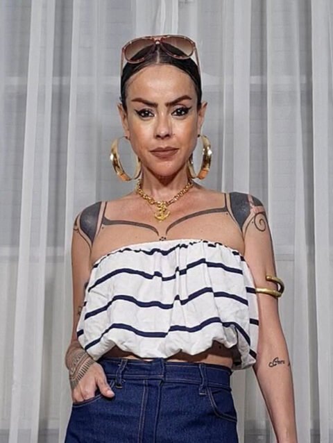 BLUSA SAIA BALONÊ LISTRADA ALTO MAR