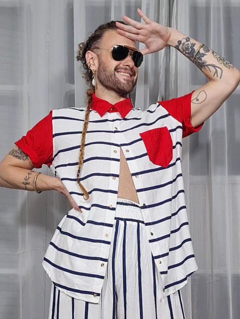 CAMISA MARIA JOÃO MANGA CURTA DETALHES VERMELHOS ALTO MAR